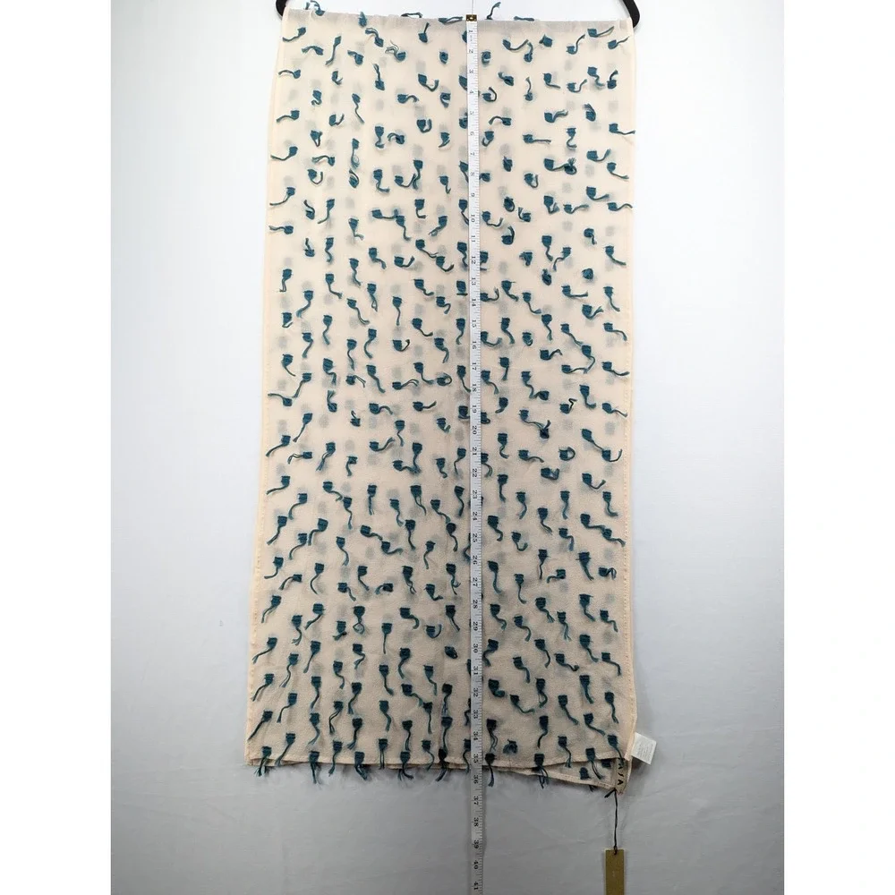 Biasa 100%‎ Silk Scarf Cream Teal Blue Tufted Fringe Textured 17